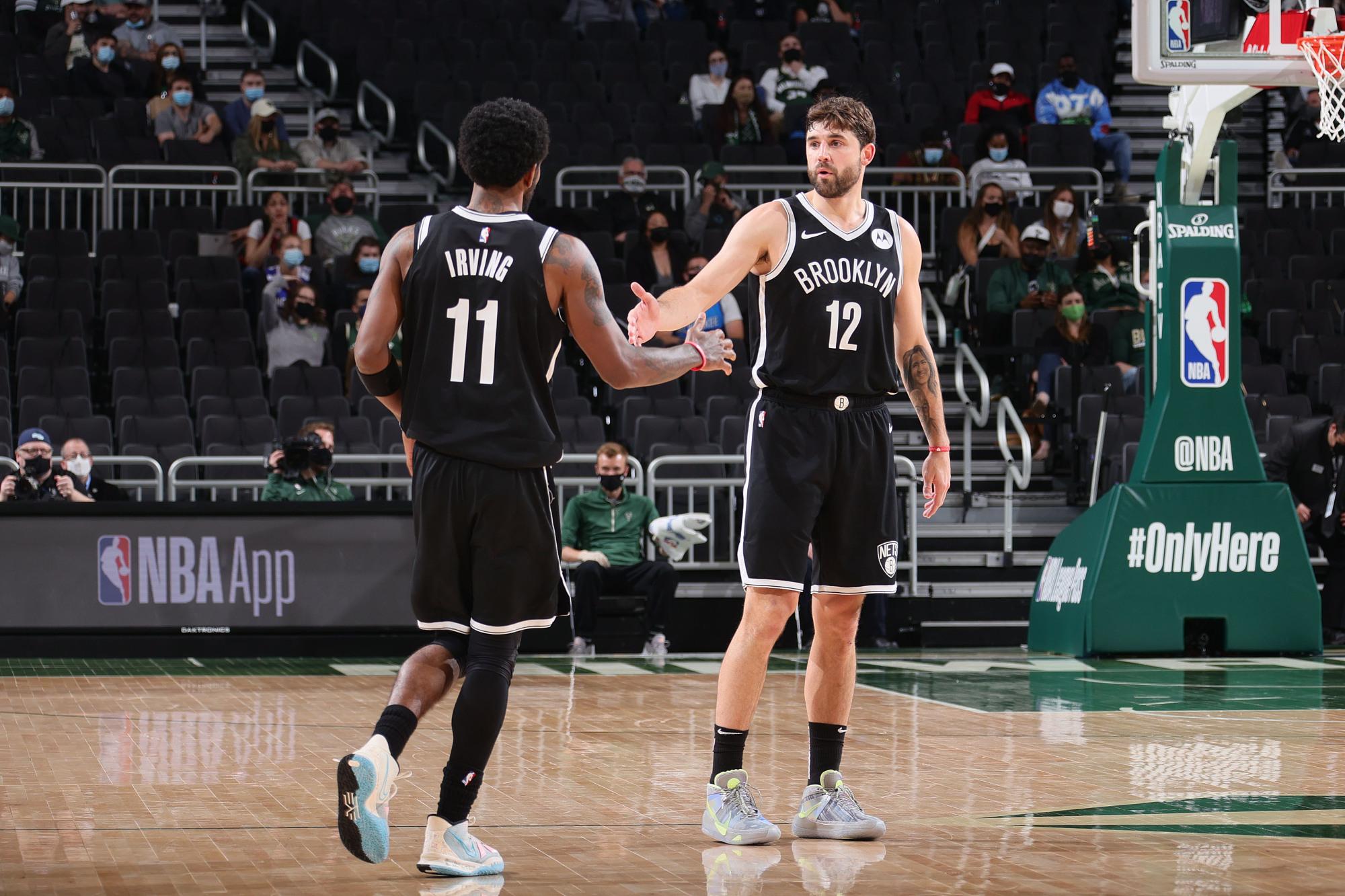 Ning遭遇十二连败，篮网教练面临压力！(篮网教练组)