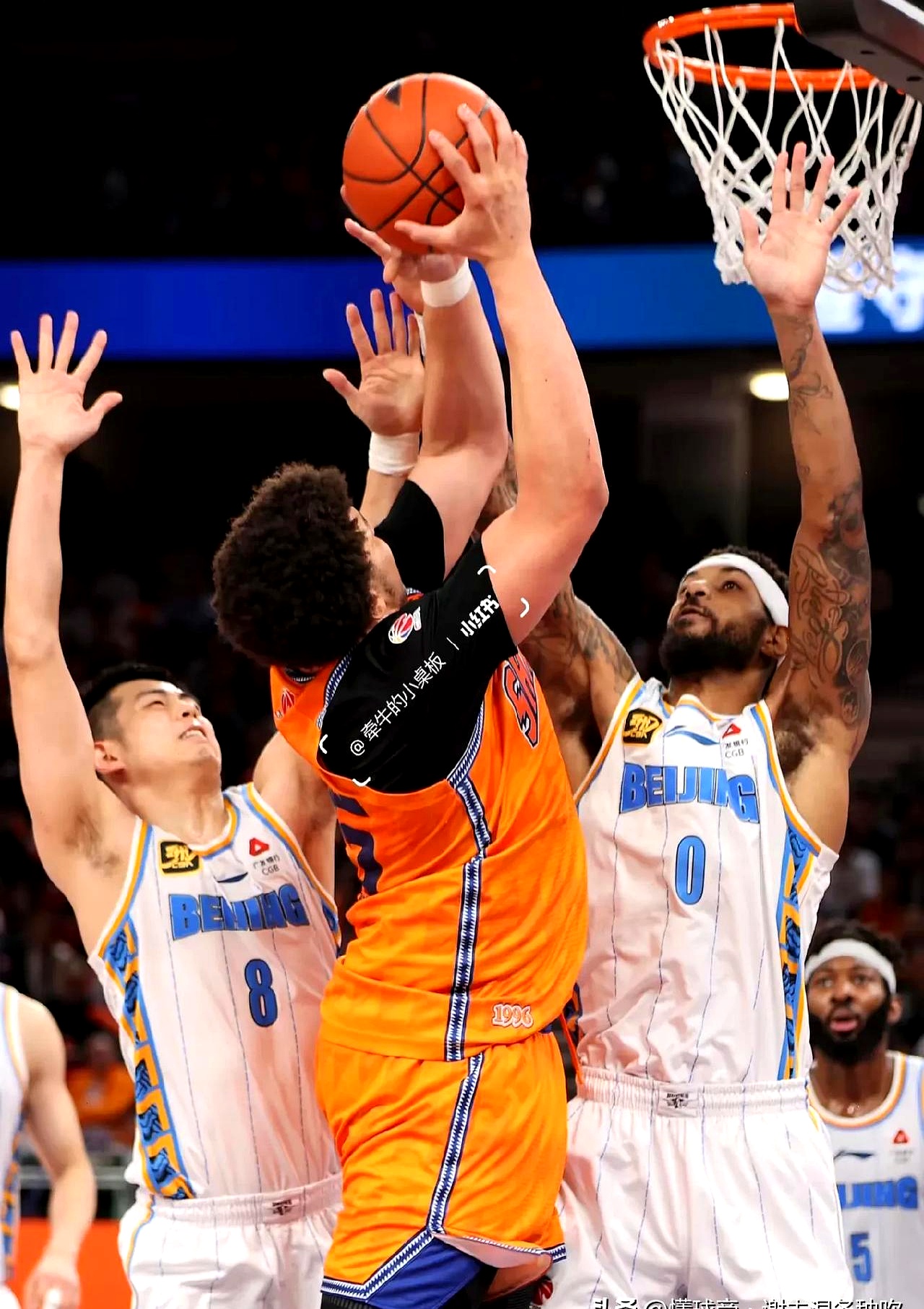 转会期突围战来临,辽宁本钢围绕NBA常规赛豪取连胜,压力陡增,赛季目标并未改变的简单介绍 转会期突围战来临,辽宁本钢围绕NBA常规赛豪取连胜,压力陡增,赛季目标并未改变的简单介绍